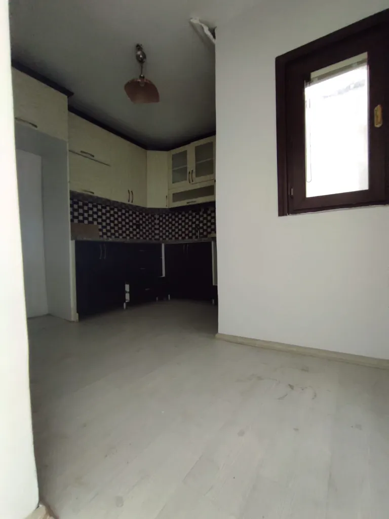 WhatsApp Image 2025-11-29 at 21.52.46.webp