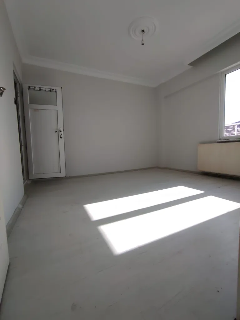 WhatsApp Image 2025-11-29 at 21.52.41.webp